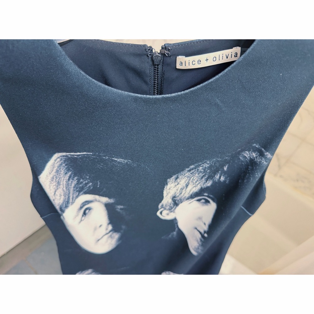 Alice + Olivia The Beatles Clyde Shift Mini Dress Fab Four Portrait Black 0 - Picture 9 of 16